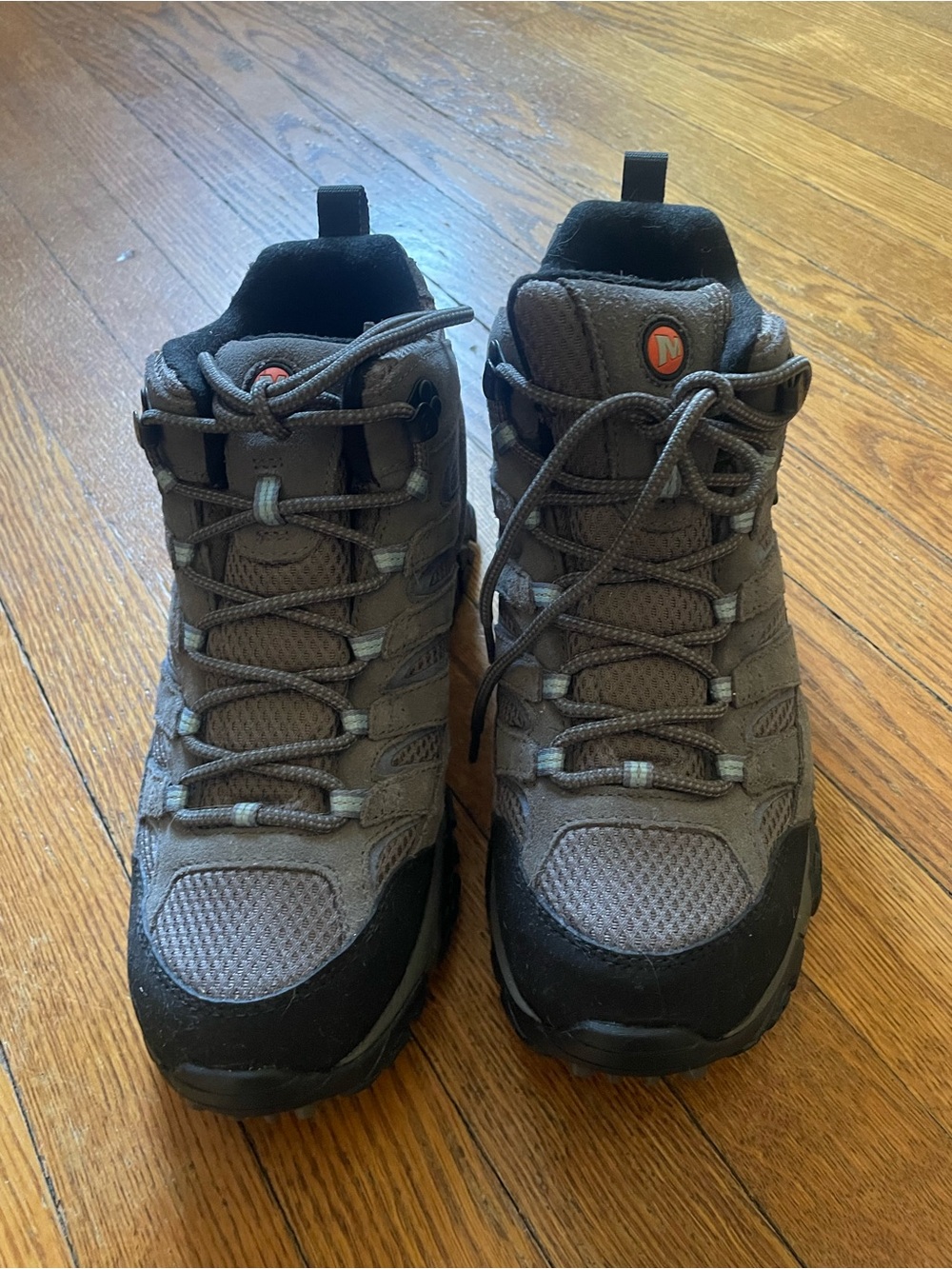 Women's Gray Winter Hiking Boots - Insulated Outdoor Trail Footwear